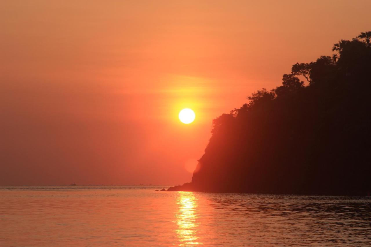 Coconut Beach Bungalows & Warung 2 Amed  Luaran gambar