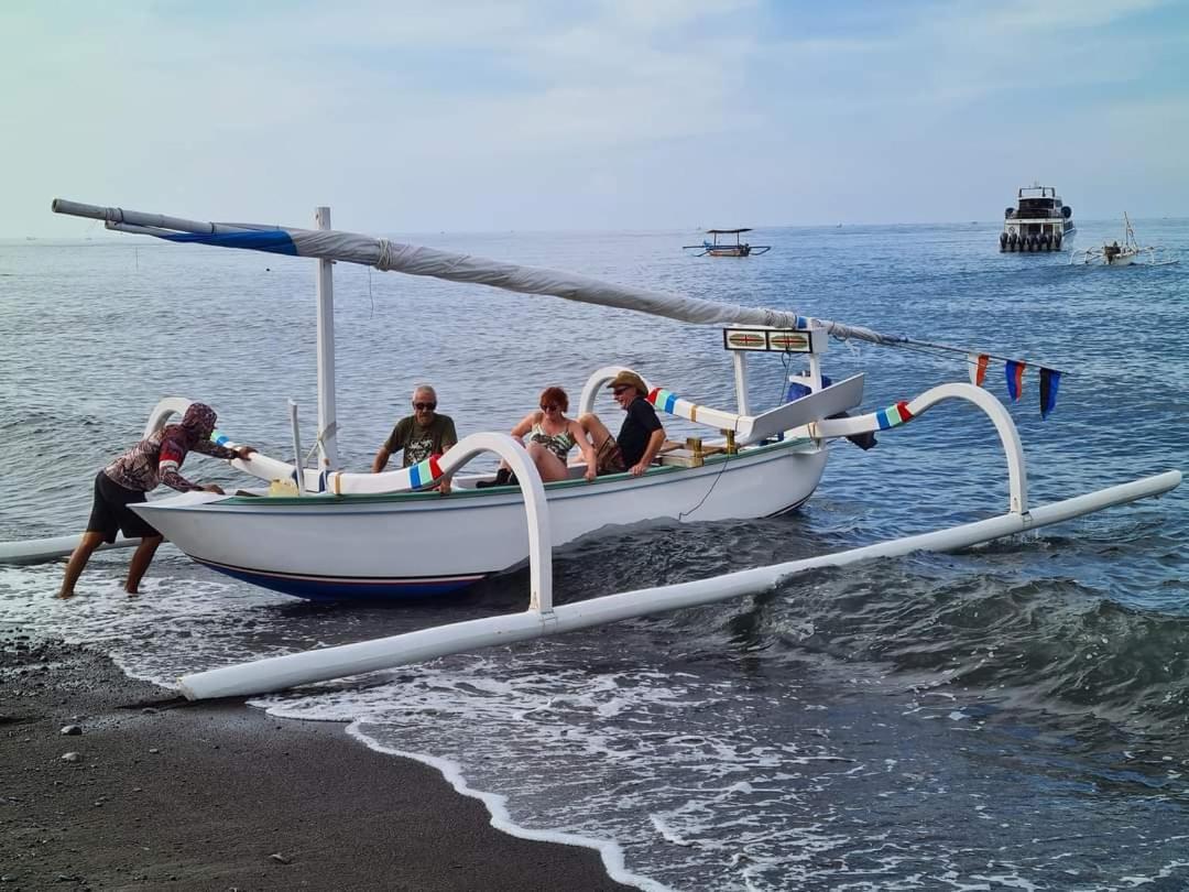 Coconut Beach Bungalows & Warung 2 Amed  Luaran gambar